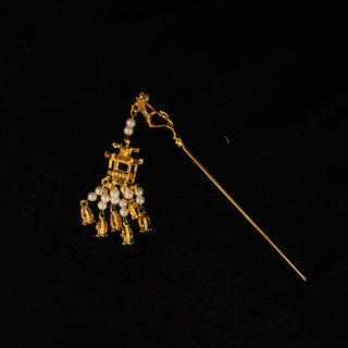 Gold tone latern hairpin 佛手宫灯发簪