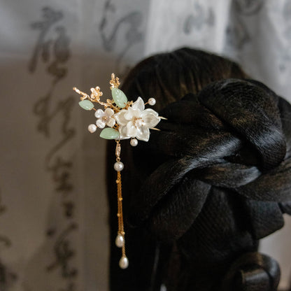 Camellia hairpin with tassel 山茶花流苏发钗