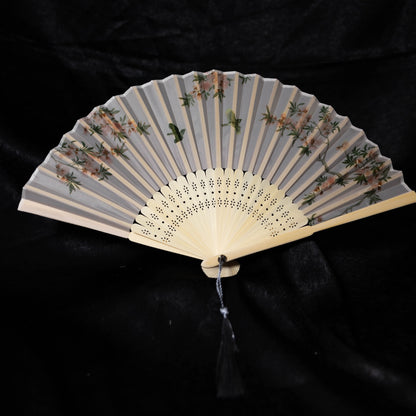 Folding fan, cherry blossom 折扇-春桃